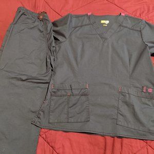 WonderWink WonderFlex Scrub Top and Pants